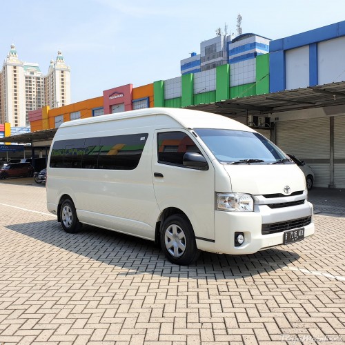 Aisyah Jaya Travel Solo Malang